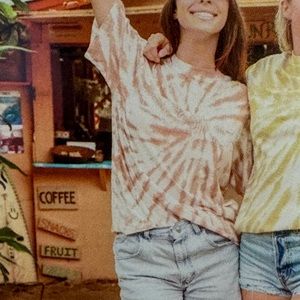 NWT BEACHLY Post surf collective tie-dye T-shirt TOP coconut brown white tan S M